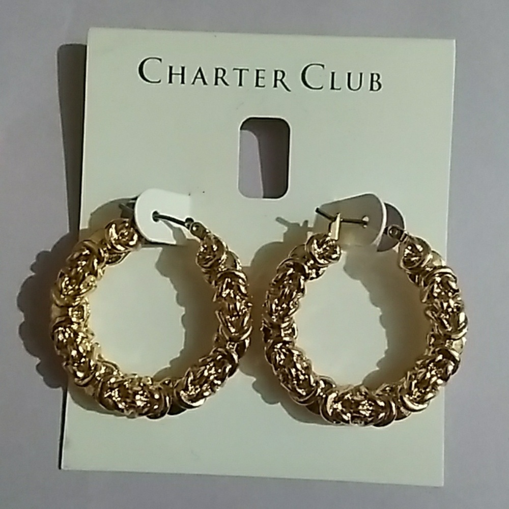 Gold chainlink earrings